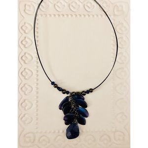 🛍Beautiful iridescent blue necklace